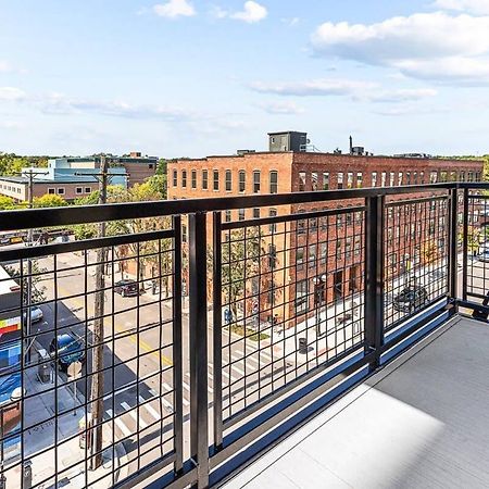Downtown Ann Arbor 2 King Bed Balcony Apartment エクステリア 写真